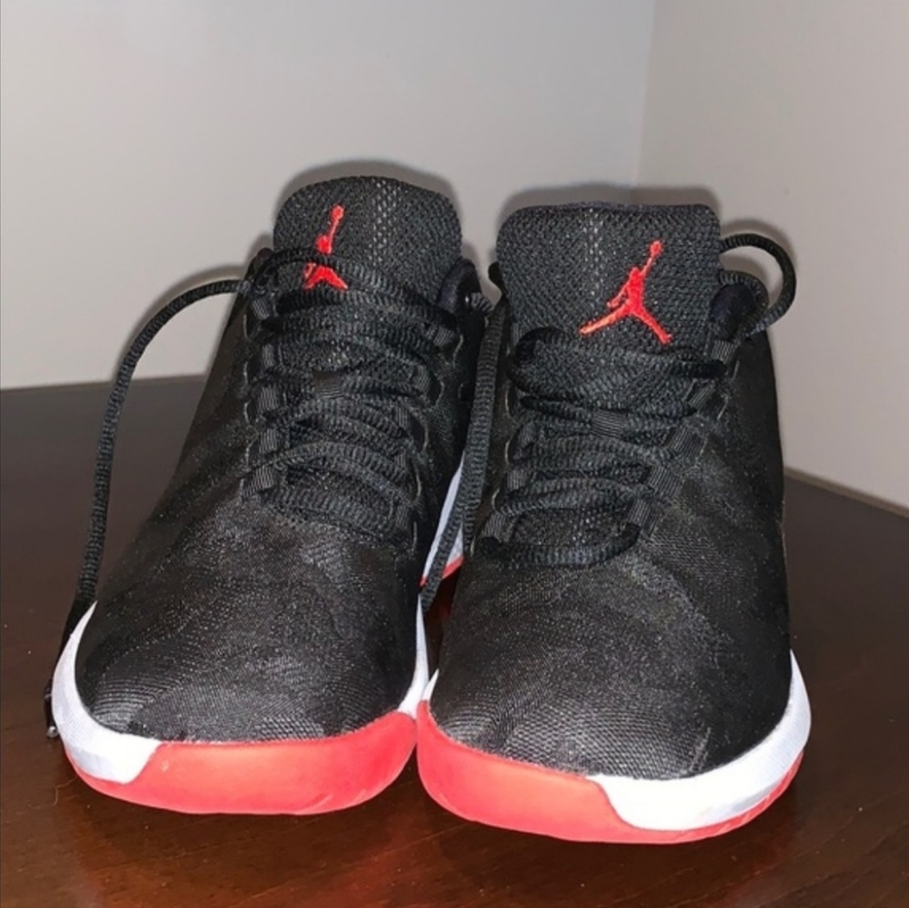 Nike Jordan B Fly Boys Black/Grey/Red